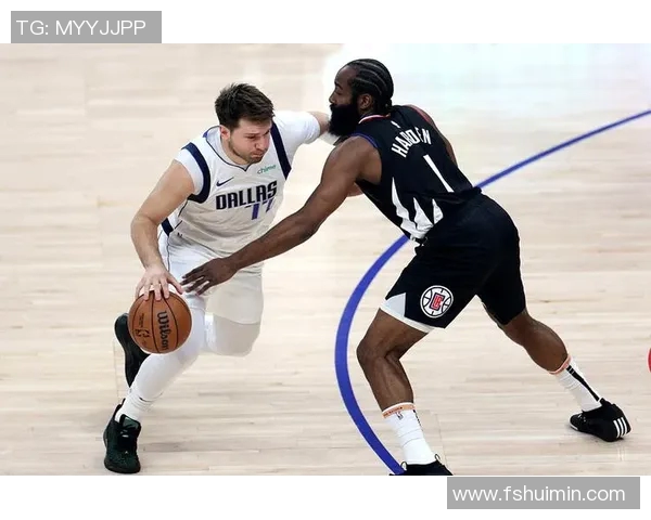 快船与爵士首场激战精彩集锦回顾与分析